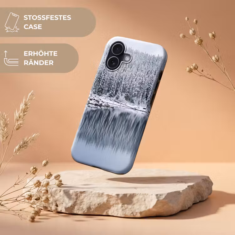 Bos - Reflectie - Meer - Winter - Serene Toughcase MagSafe Apple iPhone 17 klein -USP_RandenV_DE