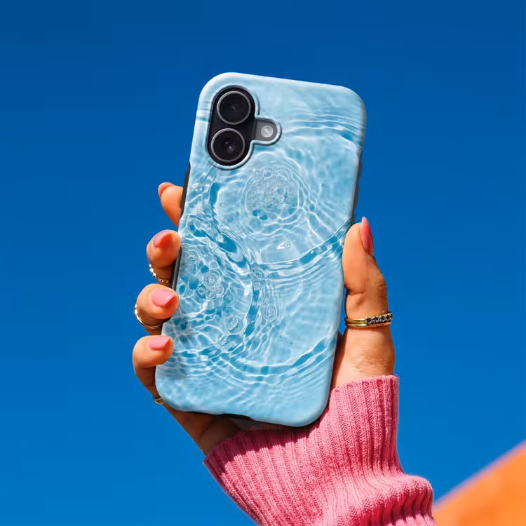 Water - Blauw - bubbels Toughcase MagSafe Apple iPhone 17 klein -Sfeer1V