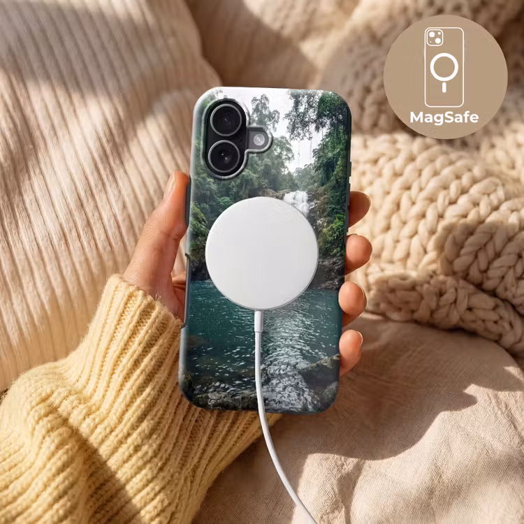 Waterfall - Forest - Nature - Greenkhgyguyg Toughcase MagSafe Apple iPhone 17 klein -USP_MagsafeV