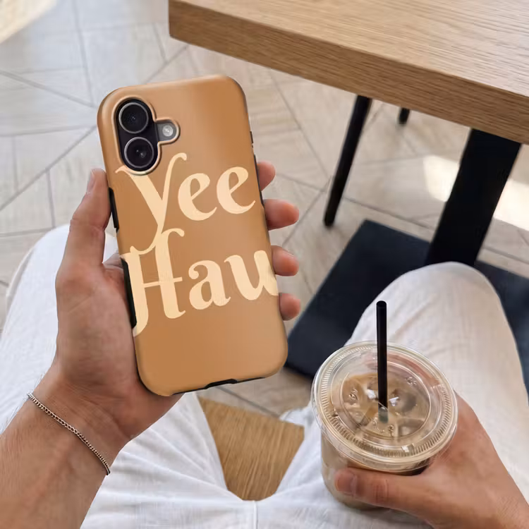 Yee haw - Bruin - Minimalistisch Toughcase MagSafe Apple iPhone 17 klein -Sfeer1M
