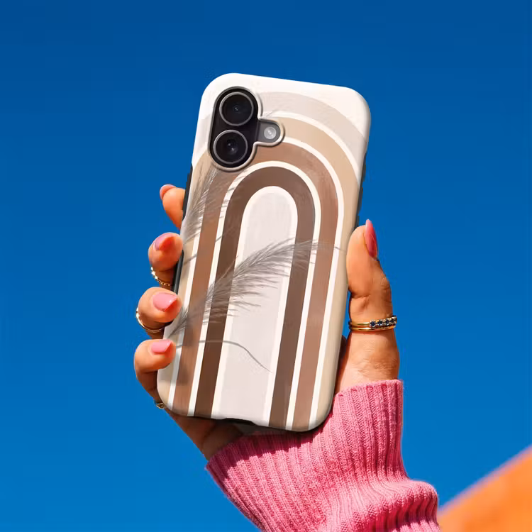 Abstract - Bogen - Plant - Boho - Beige Toughcase MagSafe Apple iPhone 17 klein -Sfeer1V