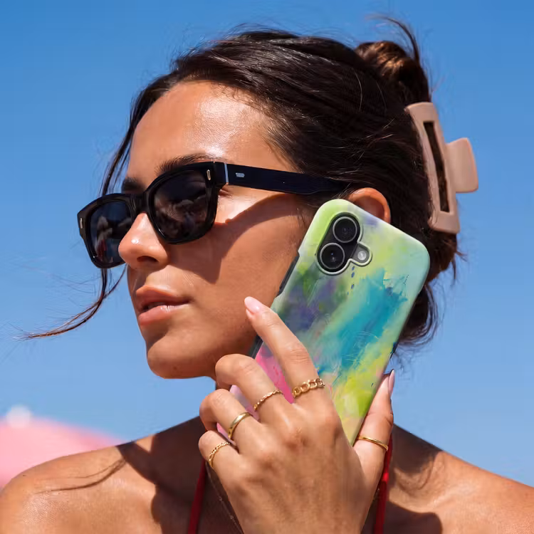 Abstract - Kleuren - Modern - Groen - Roze Toughcase MagSafe Apple iPhone 17 klein -Sfeer2V