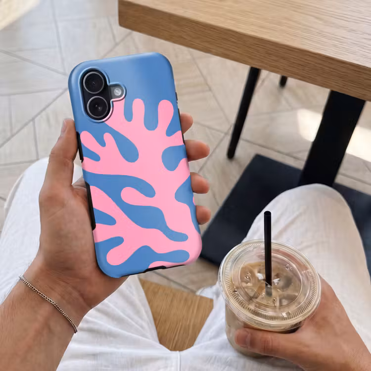 Abstract - Vormen - Roze - Blauw Toughcase MagSafe Apple iPhone 17 klein -Sfeer1M