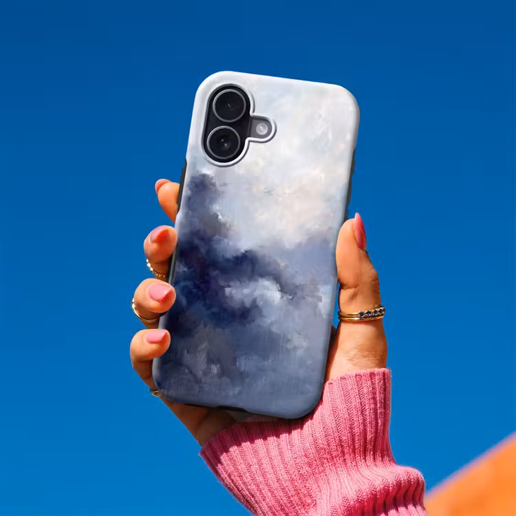Abstract - Wolken - Modern - Blauw - Kunst Toughcase MagSafe Apple iPhone 17 klein -Sfeer1V