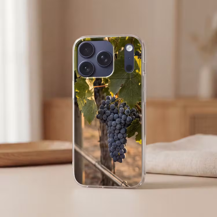 Druiven - Wijngaard - Zonlicht Telefoonhoesje iPhone 17 Pro klein -sfeer2