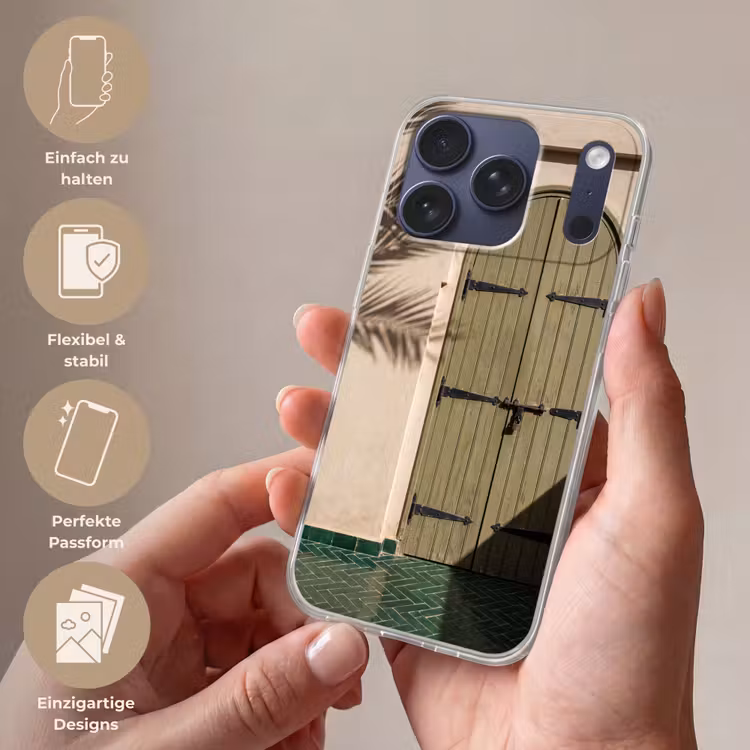 Deur - Hout - Architectuur - Groen - Rustiek Telefoonhoesje iPhone 17 Pro klein -sfeer3_DE