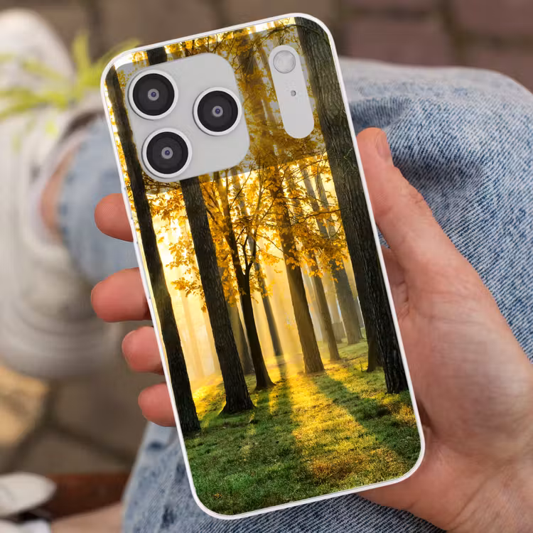 Bos - Zon - Bomen - Gras - Landschap - Natuur Telefoonhoesje iPhone 17 Pro klein -sfeer2