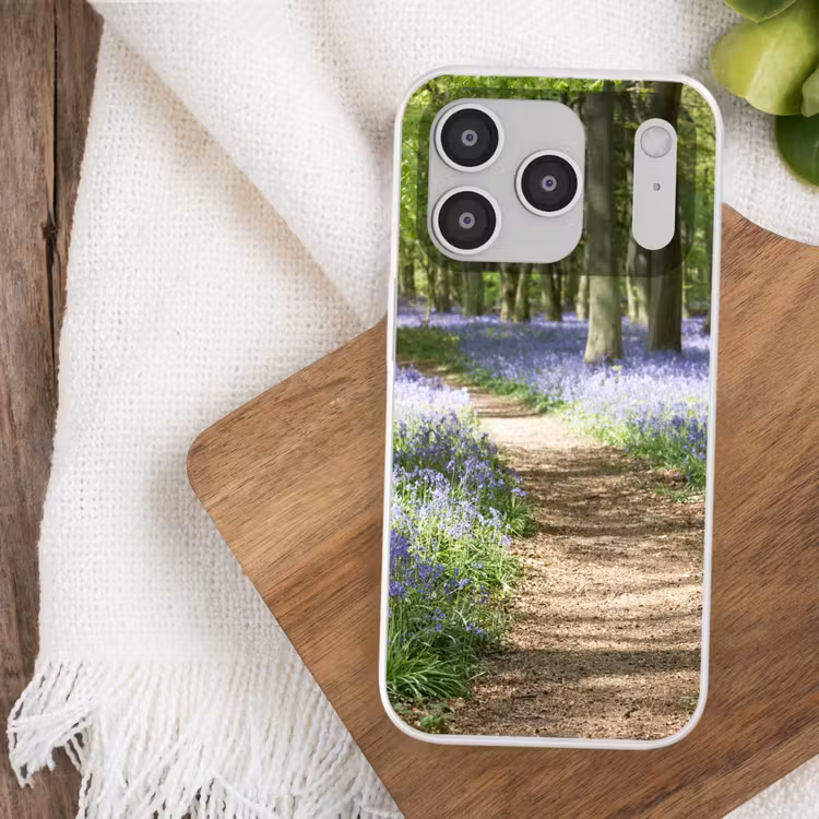 Bos - Pad - Bloemen - Paars - Groen - Natuur Telefoonhoesje iPhone 17 Pro klein -sfeer1