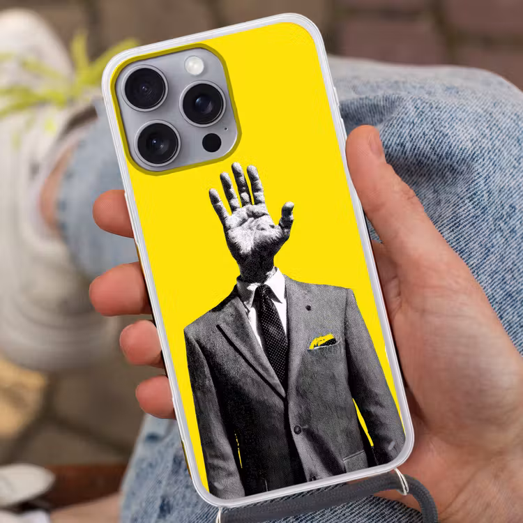 Pak - Hand - Geel Hoesje iPhone 16 Pro Max met koord klein -sfeer3