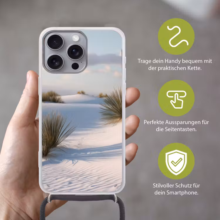 Duinen - Gras - Wolken - Beige Hoesje iPhone 16 Pro Max met koord klein -sfeer2_DE