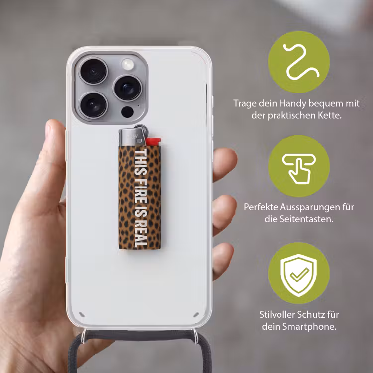 Aansteker - Quote - Panterprint Hoesje iPhone 16 Pro Max met koord klein -sfeer2_DE