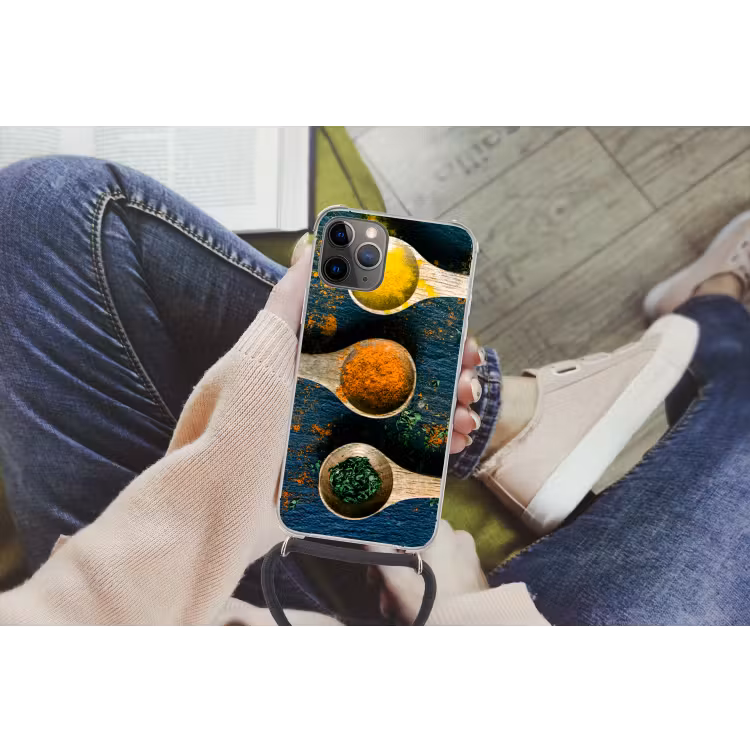 Specerijen - Lepel - Kruiden - Bruin - Geel - Groen Hoesje iPhone 12 Pro met koord klein -hand