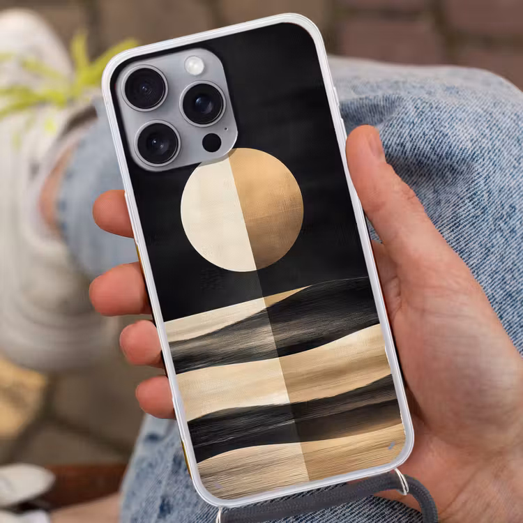 Maan - Cirkel - Goud Hoesje iPhone 16 Pro Max met koord klein -sfeer3