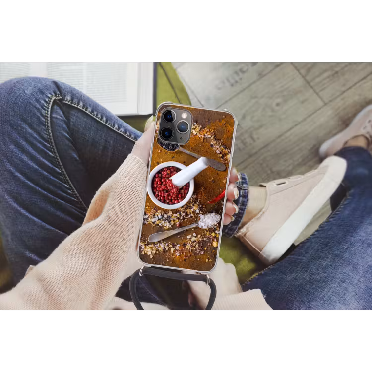 Vijzel - Kruiden - Lepels - Specerijen - Bruin - Peper Hoesje iPhone 12 Pro met koord klein -hand
