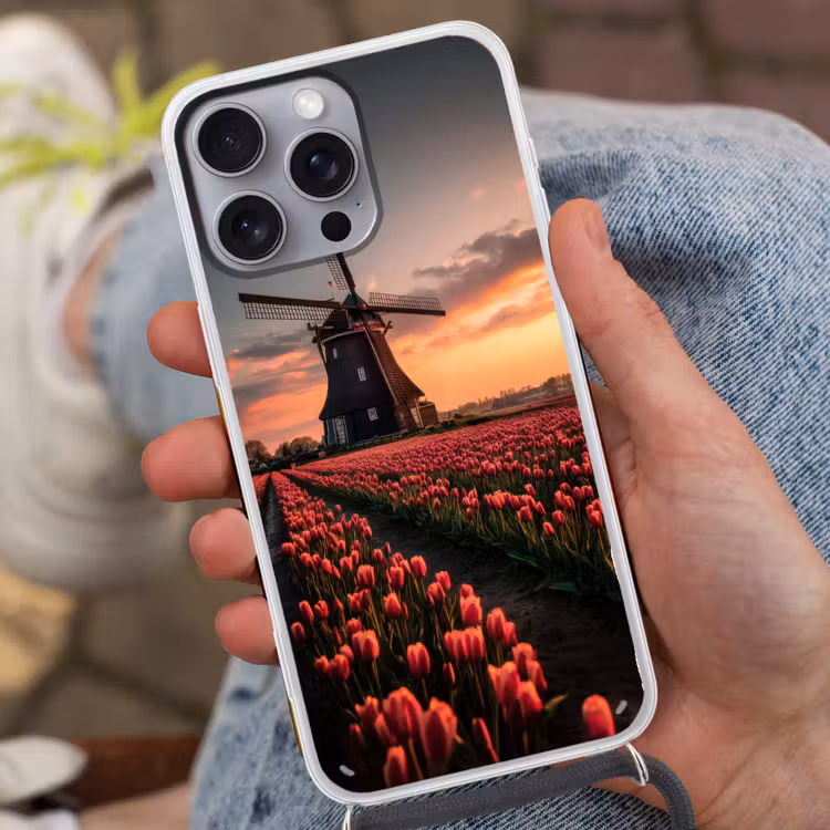 Molen - Zonsondergang - Tulpen - Rood Hoesje iPhone 16 Pro Max met koord klein -sfeer3