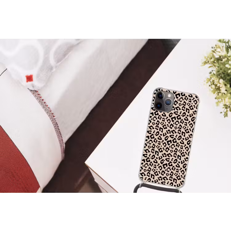 Panterprint - Zwart - Bruin - Dierenprint Hoesje iPhone 12 Pro met koord klein -kamer