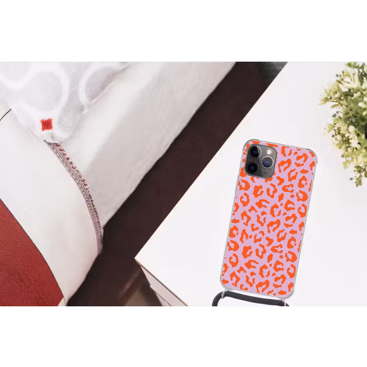 Panterprint - Rood - Paars - Roze - Dierenprint Hoesje iPhone 12 Pro met koord klein -kamer