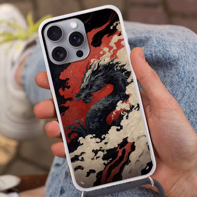 Zwarte draak - Rookwolken - Rood Hoesje iPhone 16 Pro Max met koord klein -sfeer3