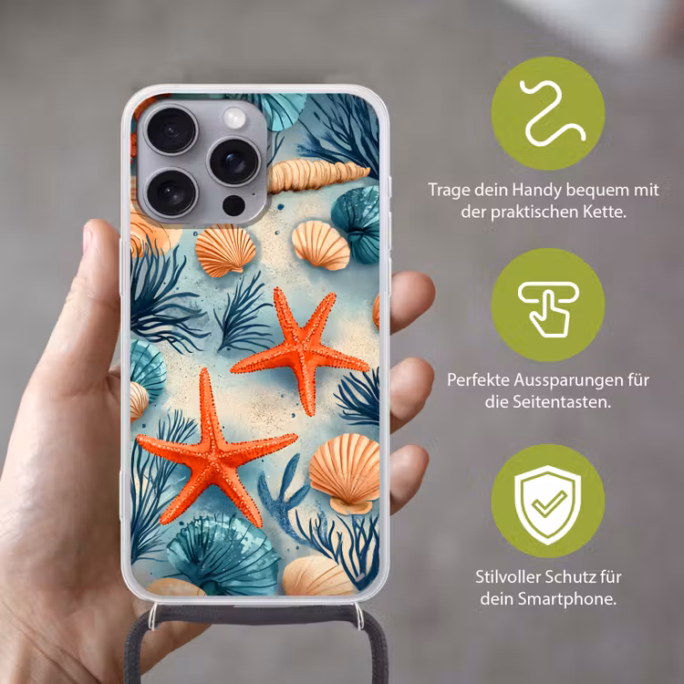 Zeesterren - Schelpen - Illustratie - Zand Hoesje iPhone 16 Pro Max met koord klein -sfeer2_DE