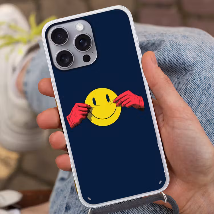 Smiley - Geel - Handen - Minimalistisch Hoesje iPhone 16 Pro Max met koord klein -sfeer3
