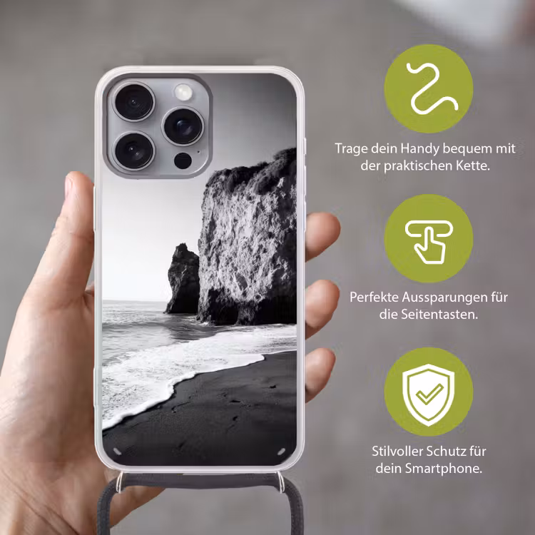 Strand - Klif - Golven - Voetstappen Hoesje iPhone 16 Pro Max met koord klein -sfeer2_DE