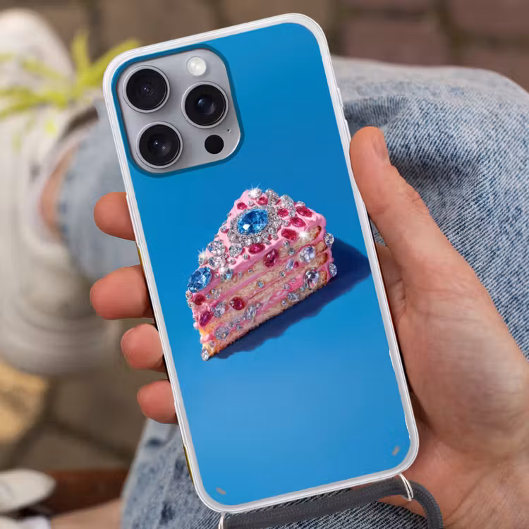 Taart - Edelstenen - Glitters - Roze Hoesje iPhone 16 Pro Max met koord klein -sfeer3