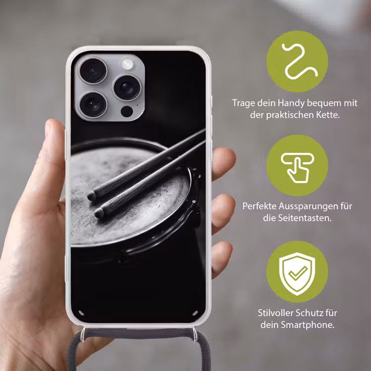 Trommel - Close-up - Drumstokken - Zwart Hoesje iPhone 16 Pro Max met koord klein -sfeer2_DE