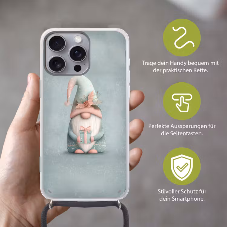 Kerstgnome - Cadeau - Groen Hoesje iPhone 16 Pro Max met koord klein -sfeer2_DE
