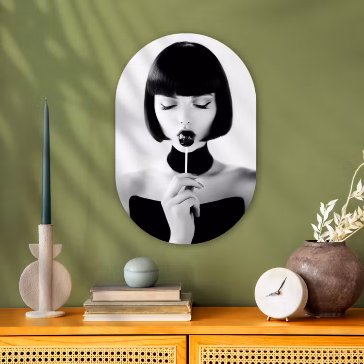 Vrouw - Lolly - Zwart - Wit Wandcirkel Ovaal Forex klein -sfeer2