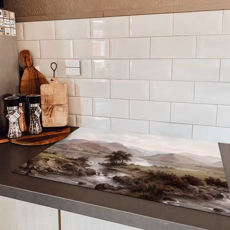 Berglandschap - Meer - Bergen - Vallei - Klassiek Inductie beschermer vinyl 3mm klein -sfeer3