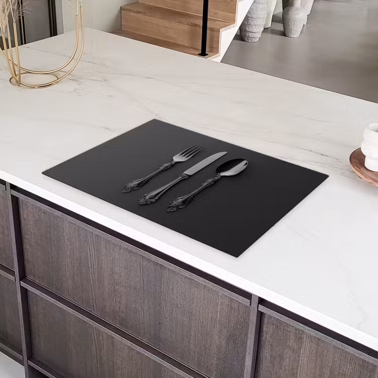 Bestek - Zwart Inductie beschermer vinyl 3mm klein -sfeer8