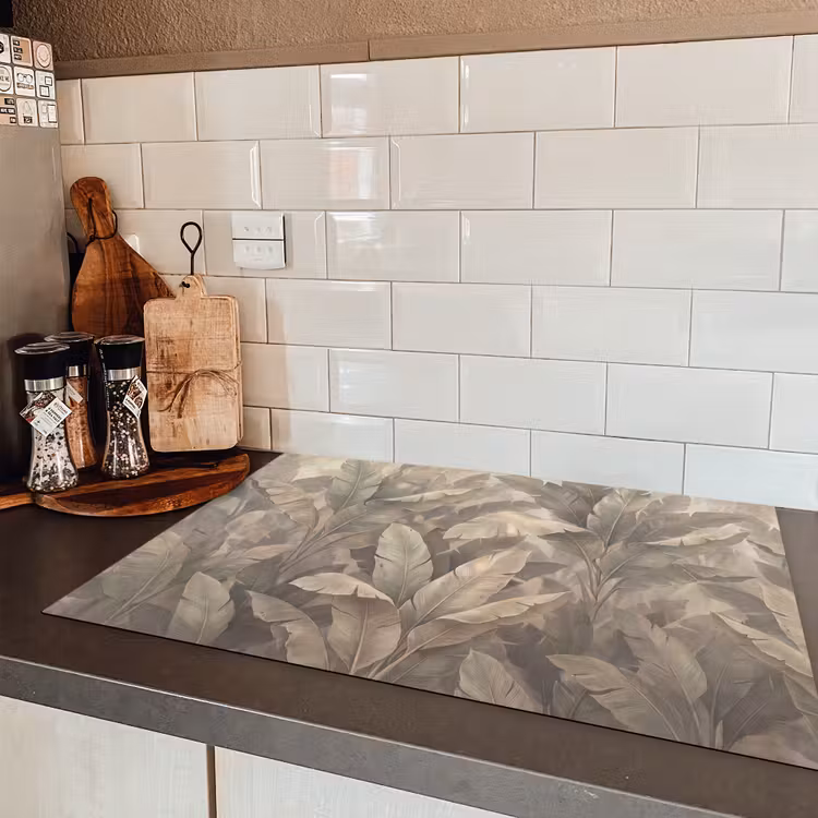 Bladeren - Tropisch - Natuur - Modern - Beige Inductie beschermer vinyl 3mm klein -sfeer3