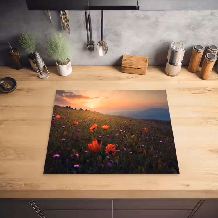 Bloemenveld - Gras - Bloemen - Planten - Zonsondergang - Oranje Inductie beschermer vinyl 3mm middel -sfeer5