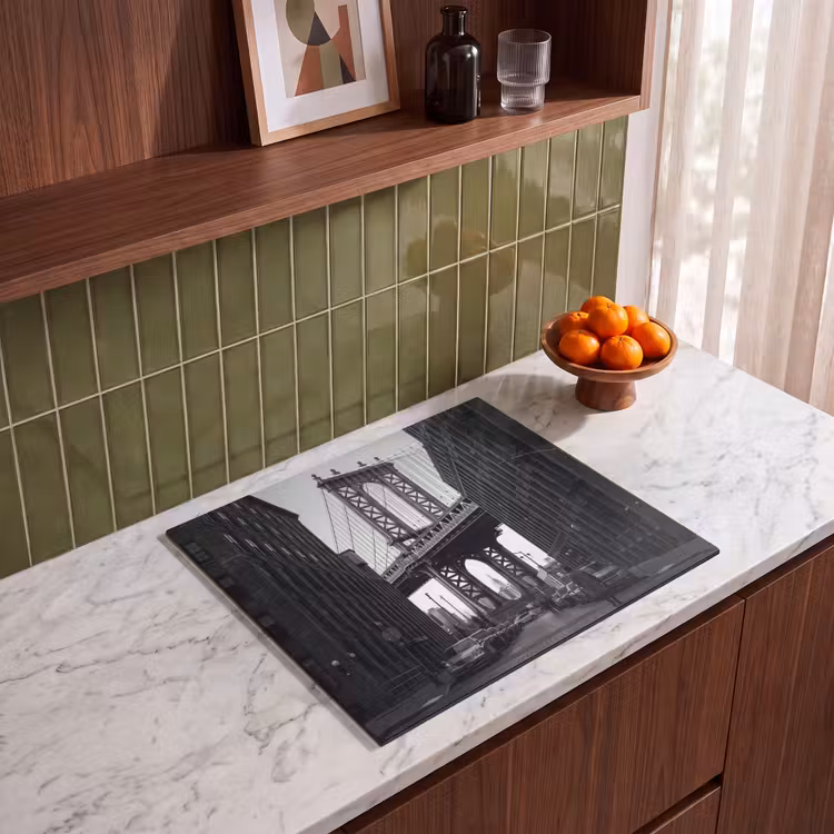 Brug - Stad - Architectuur - Modern - Zwart-wit Inductie beschermer vinyl 3mm middel -sfeer8