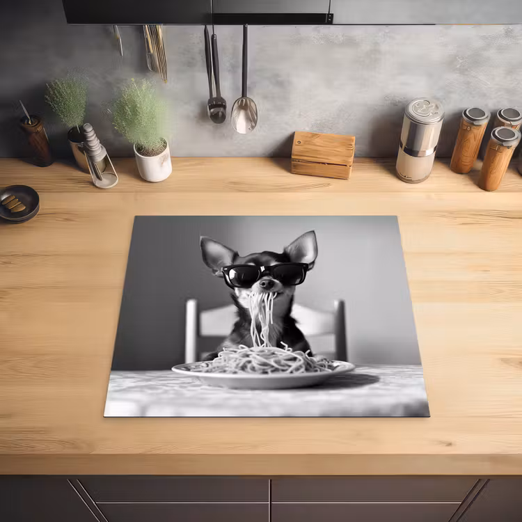 Chihuahua - Hond - Zonnebril - Humoristisch - Zwart - Wit - Spaghetti Inductie beschermer vinyl 3mm middel -sfeer5