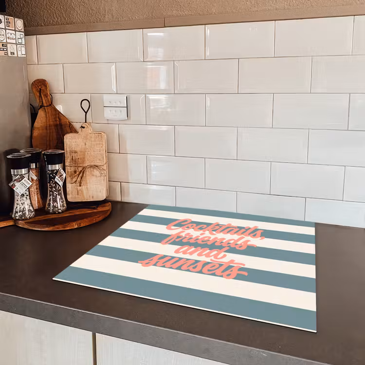 Cocktails - Strepen - Blauw - Koraal Inductie beschermer vinyl 3mm middel -sfeer3