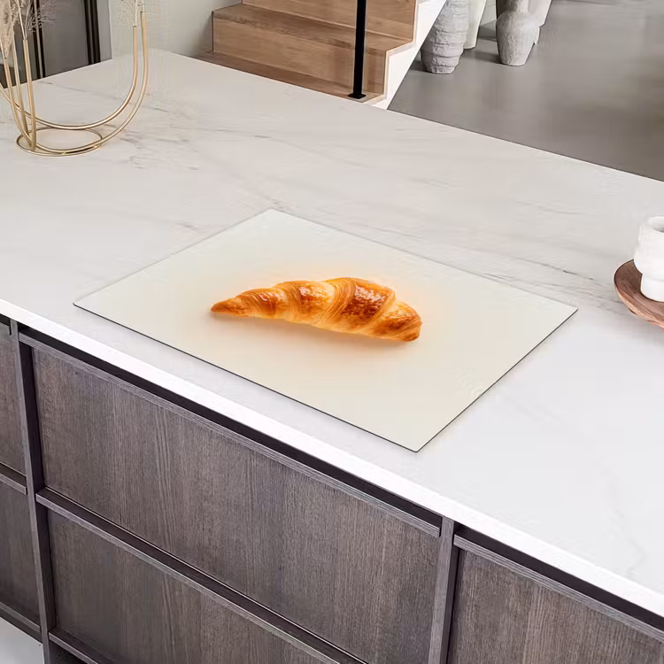 Croissant - Brood - Beige Inductie beschermer vinyl 3mm klein -sfeer8