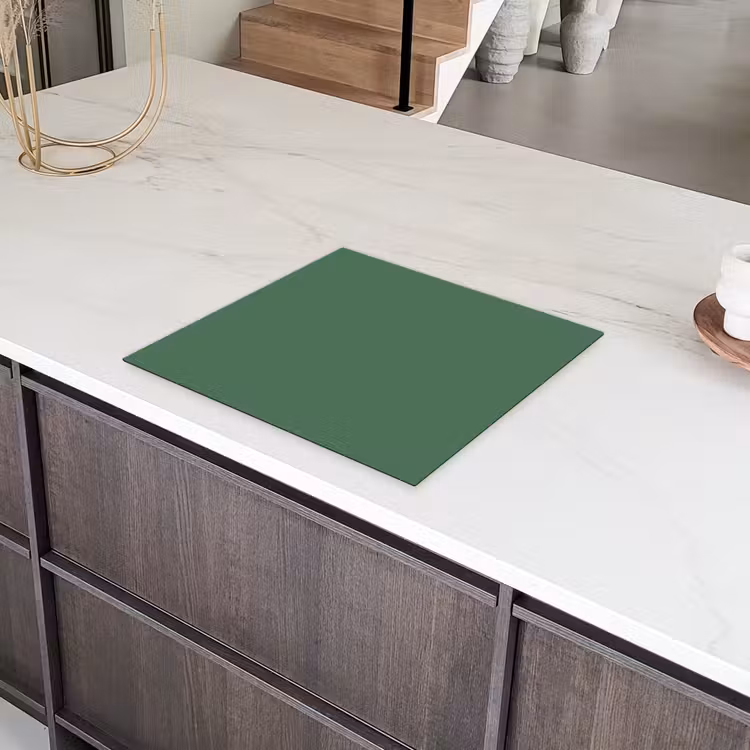 Deep - Sagewood - Groen Inductie beschermer vinyl 3mm middel 274 -sfeer8