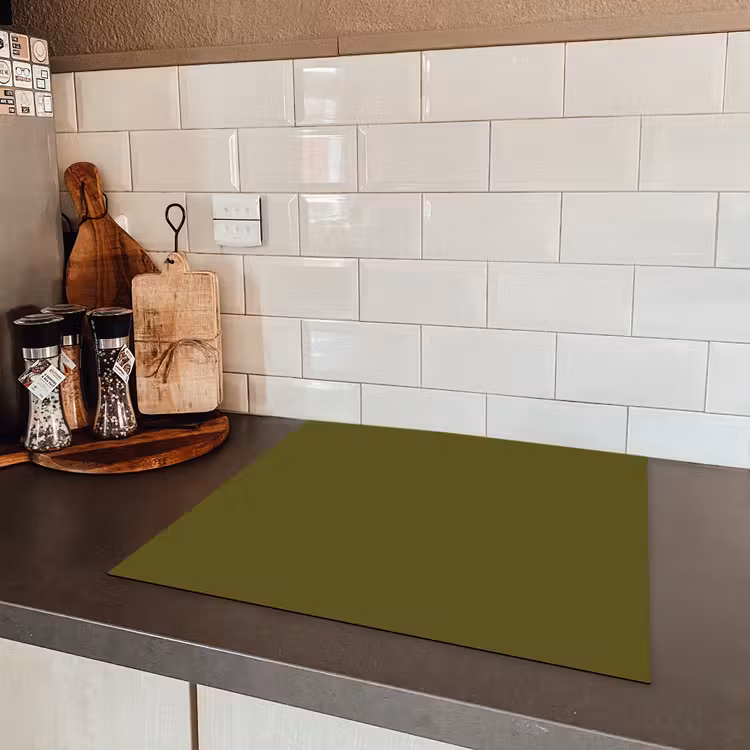 Dark - Olive - Groen Inductie beschermer vinyl 3mm middel 274 -sfeer3