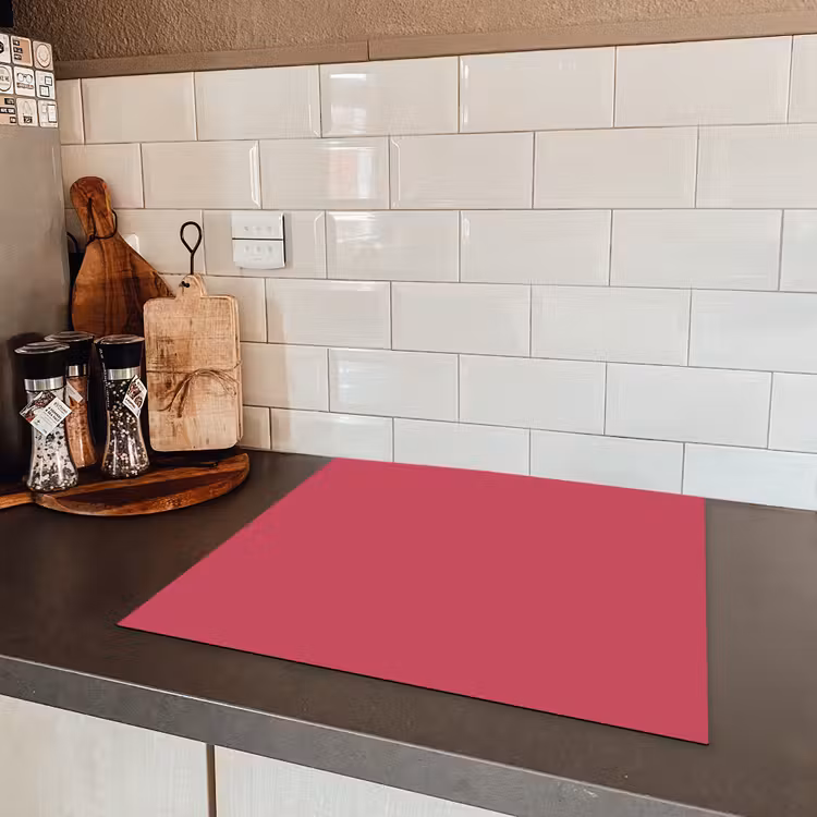 Bold - Berry - Rood Inductie beschermer vinyl 3mm middel 274 -sfeer3