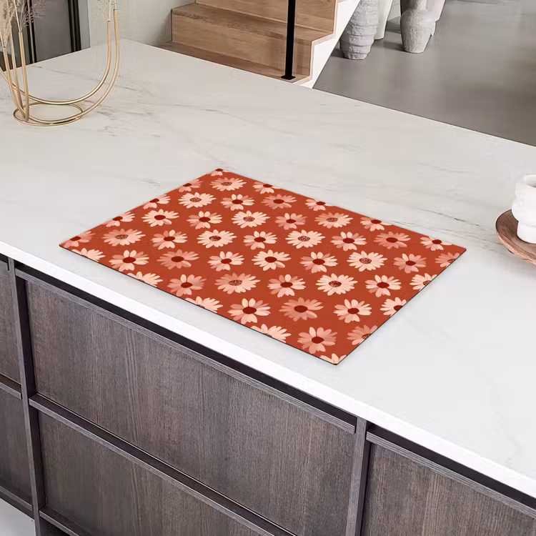Madelief - Retro - Terracotta Inductie beschermer vinyl 3mm klein 276 -sfeer8