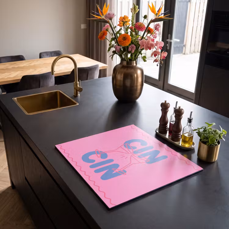 Drank - Glazen - Proost - Modern - Roze Inductie beschermer vinyl 3mm middel -sfeer5