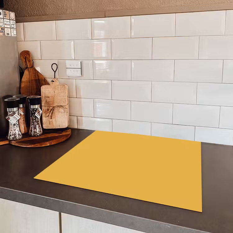 Joyful - Mustard - Geel Inductie beschermer vinyl 3mm middel 274 -sfeer3