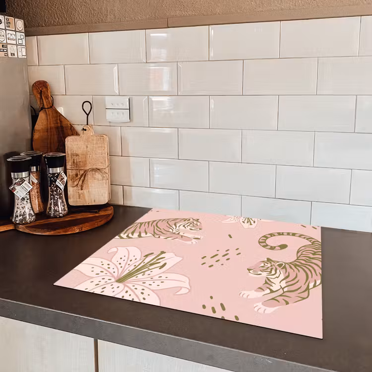 Kat - Springend - Bloemen - Abstract - Roze Inductie beschermer vinyl 3mm middel -sfeer3