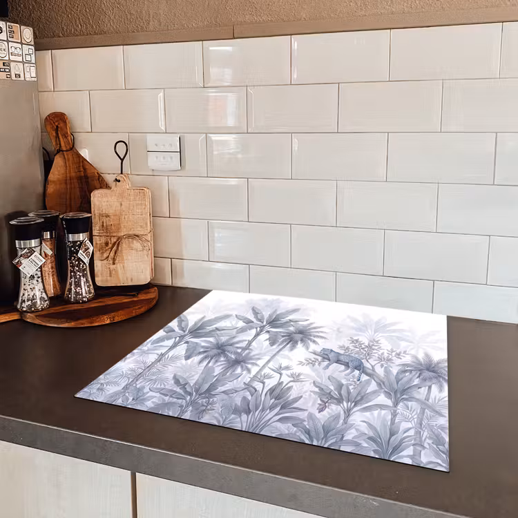 Kat - Tropisch bos - Modern - Grijs Inductie beschermer vinyl 3mm middel -sfeer3