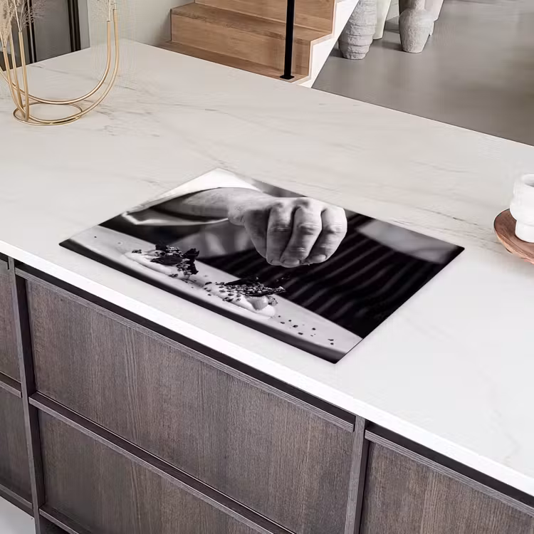 Chef - Garnering - Gerecht Inductie beschermer vinyl 3mm klein -sfeer8