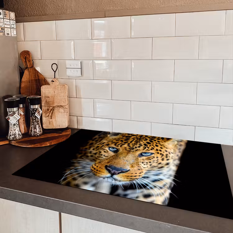 Luipaard - Dieren - Portret - Wilde dieren - Zwart Inductie beschermer vinyl 3mm klein -sfeer3
