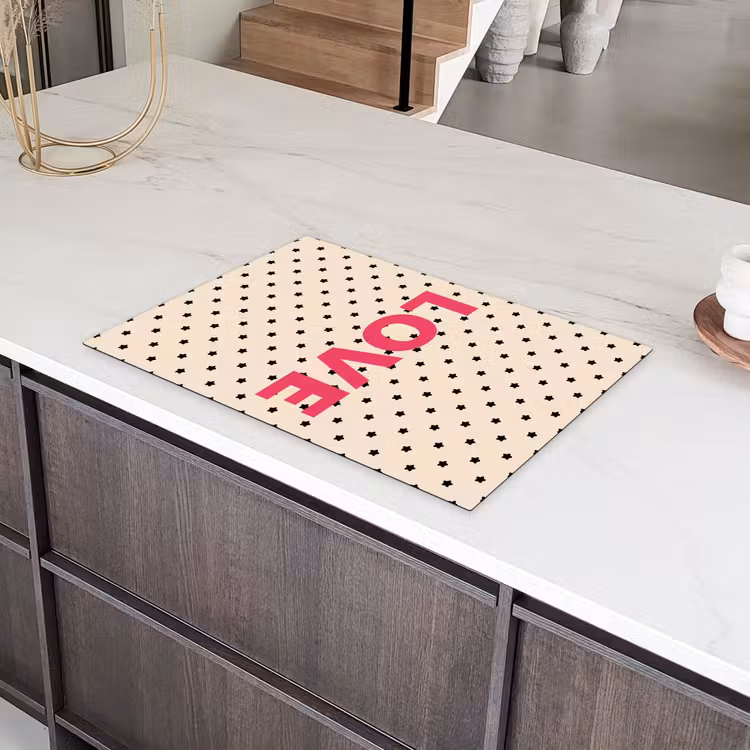 Love - Stippen - Roze Inductie beschermer vinyl 3mm klein -sfeer8