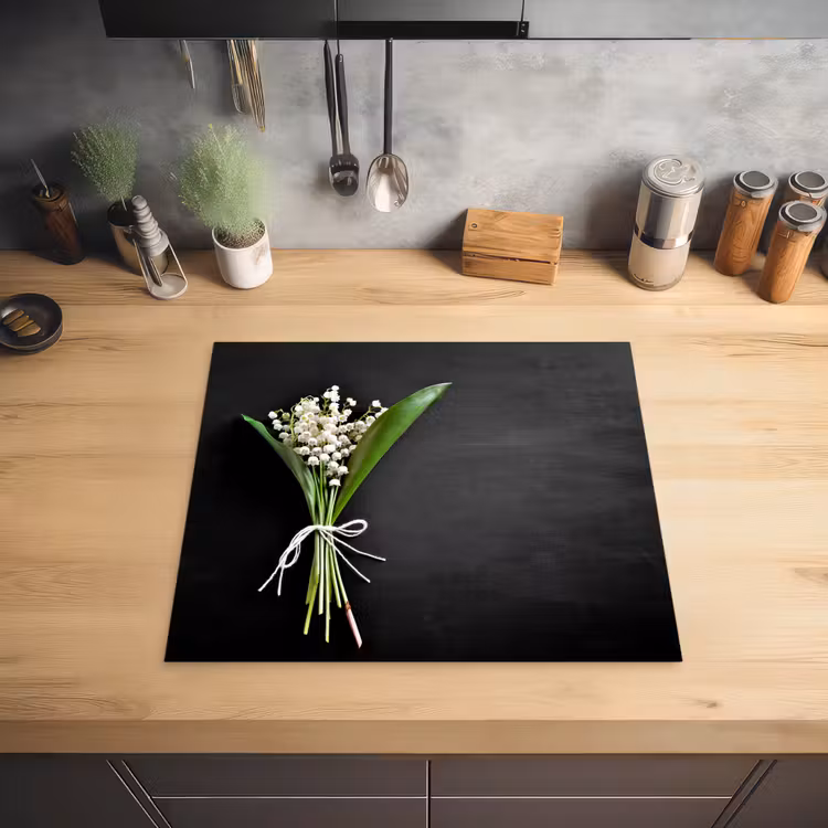Lelietjes van dalen - Bloemen - Strik - Flora Inductie beschermer vinyl 3mm middel -sfeer5