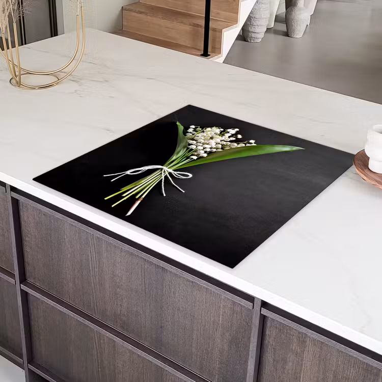 Lelietjes van dalen - Bloemen - Stilleven - Flora Inductie beschermer vinyl 3mm middel -sfeer8
